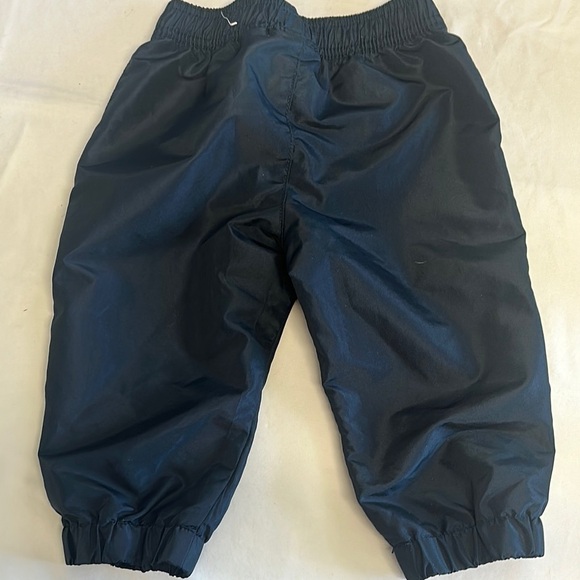 The Children's Place - NWOT - Navy Joggers style line rain pants - Picture 3 of 4